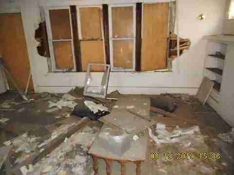 3216 W Philadelphia (8)_m.jpg